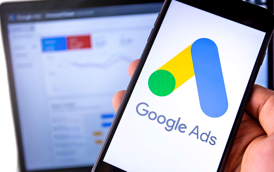 ¿Por qué mi página web necesita google adwords?